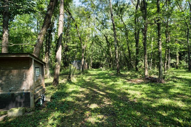 7626 White Chapel Road SE, Newark, OH 43056