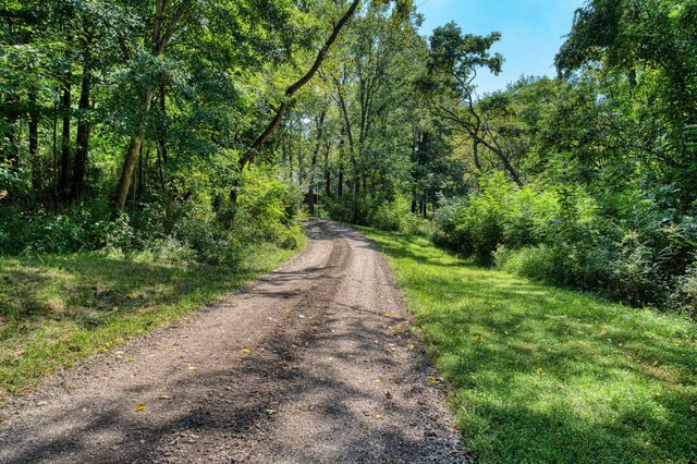 7626 White Chapel Road SE, Newark, OH 43056