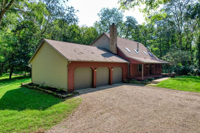 7626 White Chapel Road SE, Newark, OH 43056