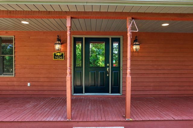 7626 White Chapel Road SE, Newark, OH 43056