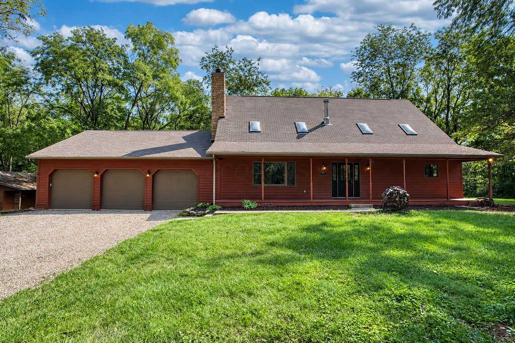 7626 White Chapel Road SE, Newark, OH 43056