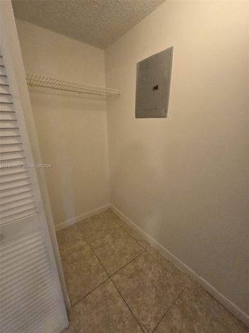 3396 Foxcroft Rd 113, Miramar, FL 33025