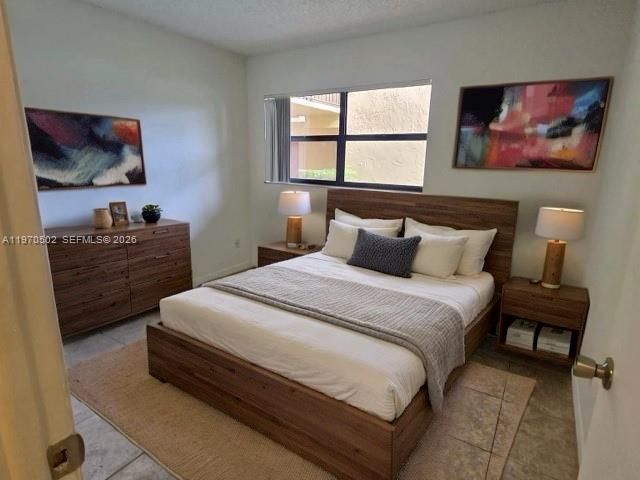 3396 Foxcroft Rd 113, Miramar, FL 33025