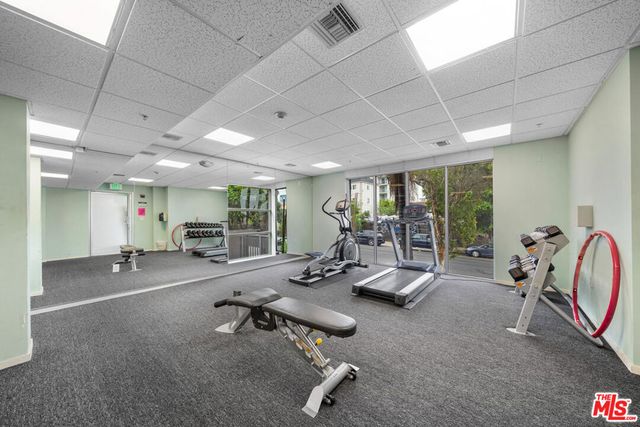 733 S Manhattan Place 401, Los Angeles, CA 90005