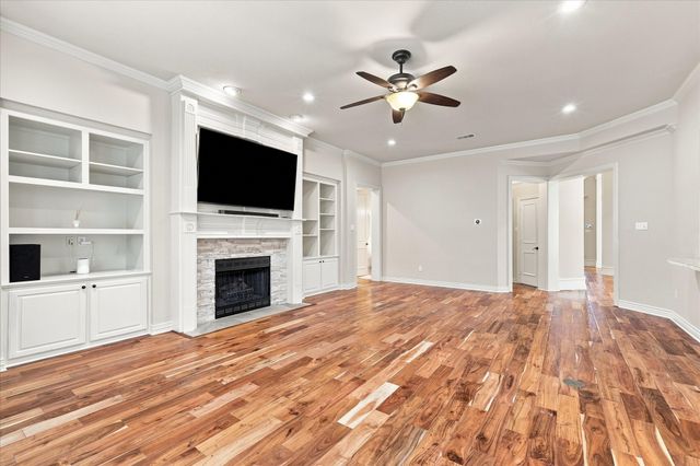 708 Lakeway Drive, Keller, TX 76248