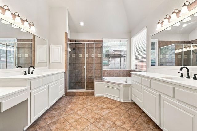 708 Lakeway Drive, Keller, TX 76248