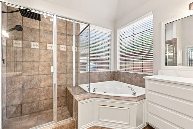 708 Lakeway Drive, Keller, TX 76248