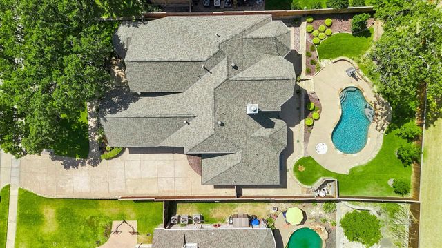 708 Lakeway Drive, Keller, TX 76248