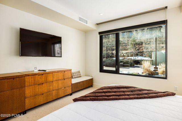 2431 W High Mountain Road 301, Park City, UT 84098