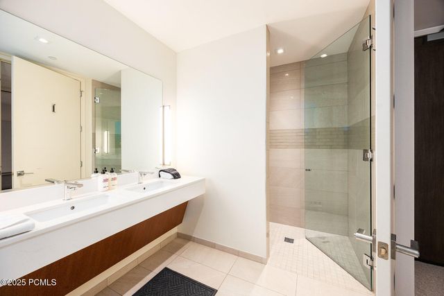 2431 W High Mountain Road 301, Park City, UT 84098