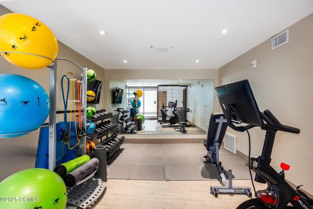 2431 W High Mountain Road 301, Park City, UT 84098