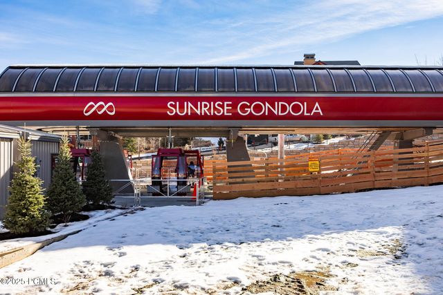 2431 W High Mountain Road 301, Park City, UT 84098