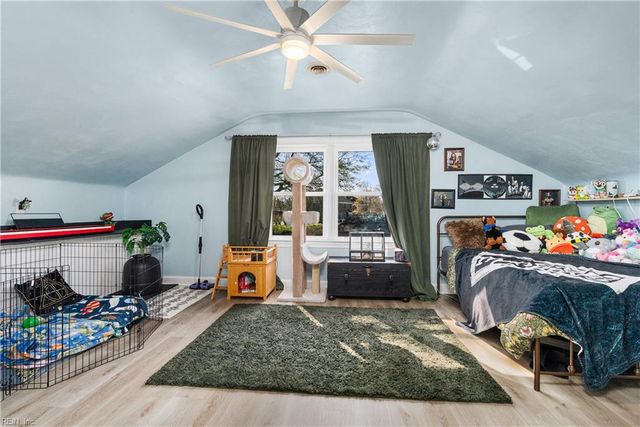 627 Emerald CT, Chesapeake, VA 23320