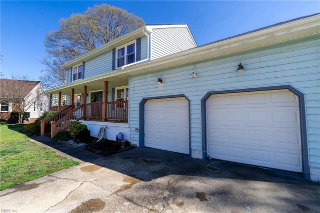 627 Emerald CT, Chesapeake, VA 23320