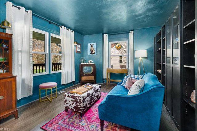 627 Emerald CT, Chesapeake, VA 23320