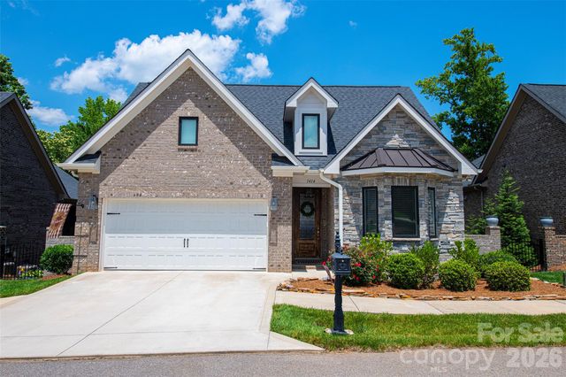 1414 Spring Ridge Lane, Denver, NC 28037