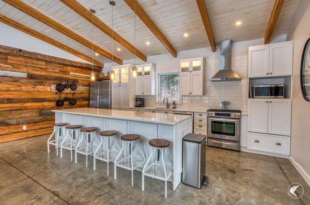 968 Springfield Road, Wilmington, NY 12997