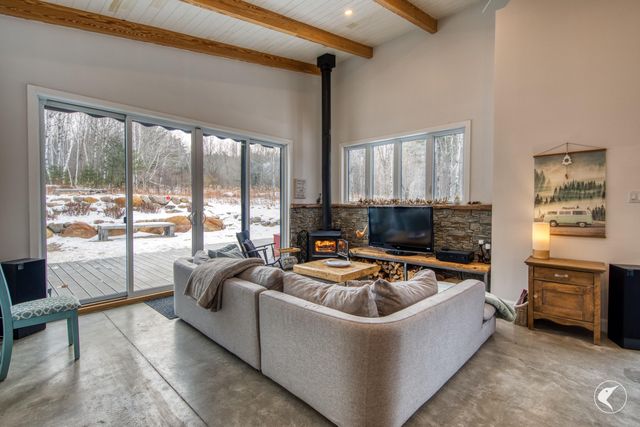 968 Springfield Road, Wilmington, NY 12997