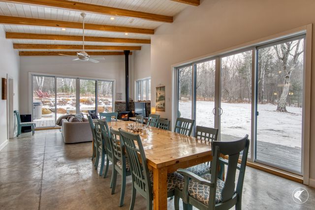 968 Springfield Road, Wilmington, NY 12997