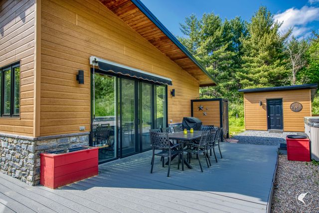 968 Springfield Road, Wilmington, NY 12997