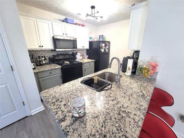 1319 Revelstoke Cove, Riverdale, GA 30296