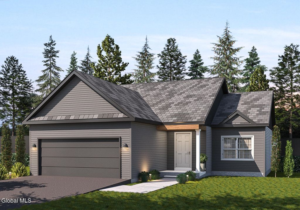 L33 Black Bear Path, Corinth, NY 12822