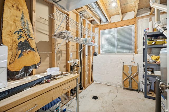 1764 N 300 W, North Ogden, UT 84414