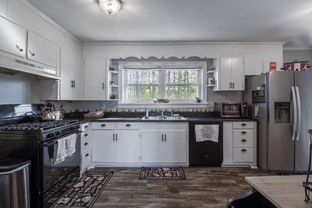 9006 Smithville Hwy, Mcminnville, TN 37110