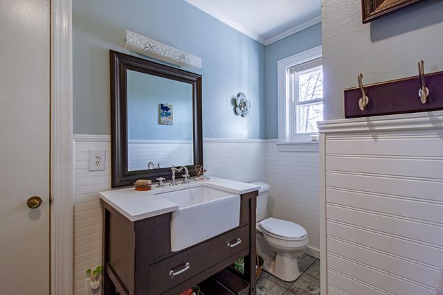 9006 Smithville Hwy, Mcminnville, TN 37110