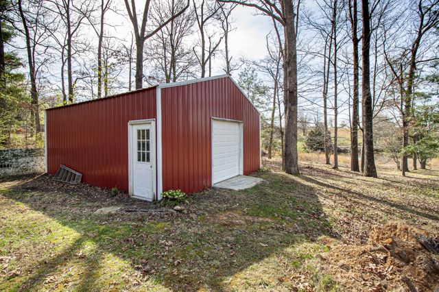 9006 Smithville Hwy, Mcminnville, TN 37110