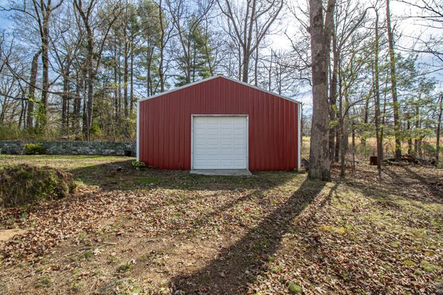 9006 Smithville Hwy, Mcminnville, TN 37110