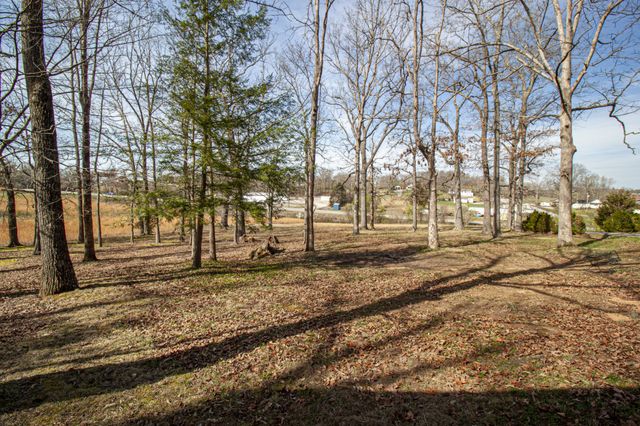 9006 Smithville Hwy, Mcminnville, TN 37110