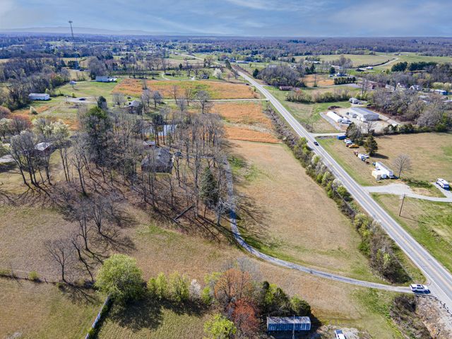 9006 Smithville Hwy, Mcminnville, TN 37110