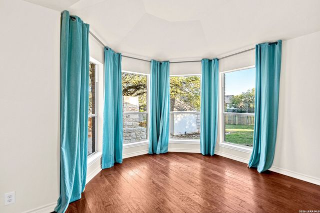 8510 Monument Oak, Boerne, TX 78015