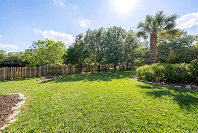 8510 Monument Oak, Boerne, TX 78015