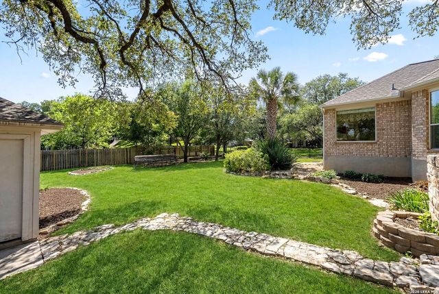8510 Monument Oak, Boerne, TX 78015