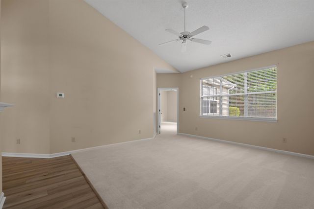 1209 Loblolly Ln., Conway, SC 29526