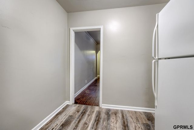 4178 Cass Street, Omaha, NE 68131