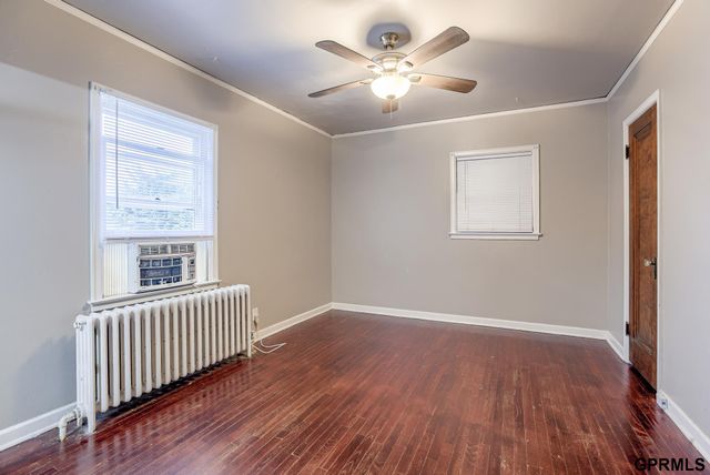4178 Cass Street, Omaha, NE 68131