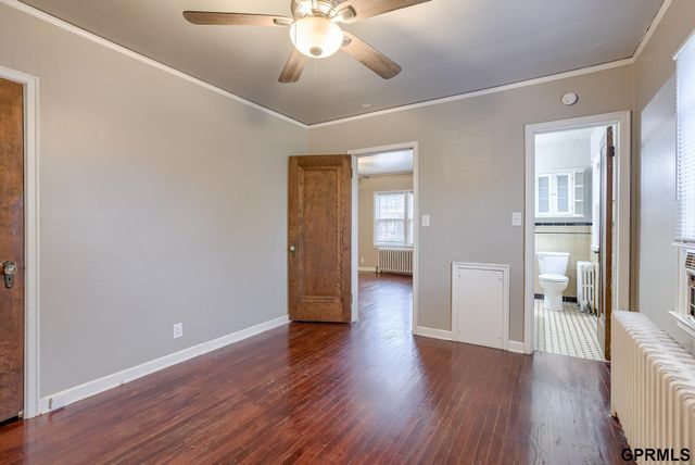 4178 Cass Street, Omaha, NE 68131