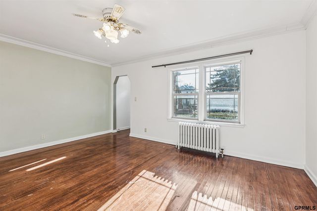 4178 Cass Street, Omaha, NE 68131
