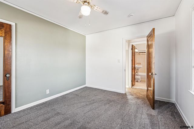 4178 Cass Street, Omaha, NE 68131