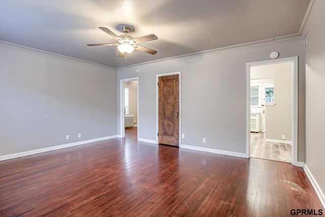 4178 Cass Street, Omaha, NE 68131