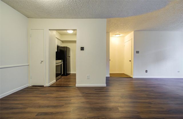 2800 Jeanetta Street 1015, Houston, TX 77063