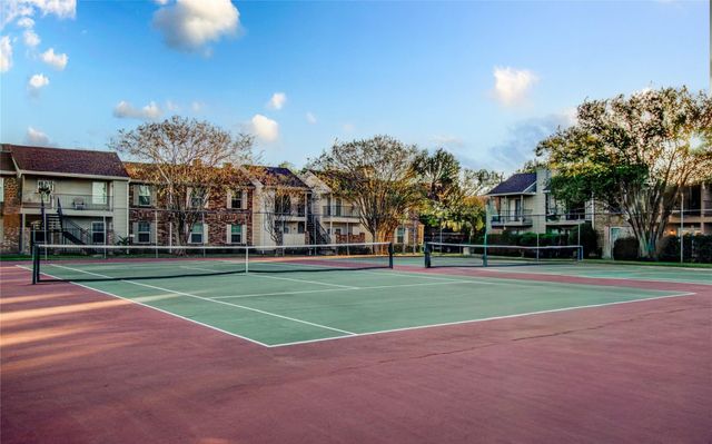 2800 Jeanetta Street 1015, Houston, TX 77063