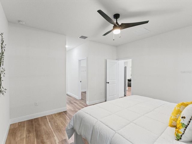 766 MARION OAKS MANOR, Ocala, FL 34473