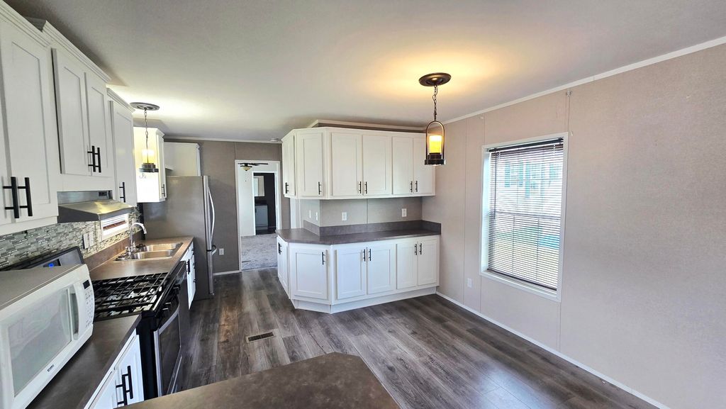3 Parkview Lane, Lewiston, ME 04240 — photo 5