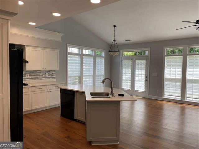 570 Bellemont Court, Johns Creek, GA 30097