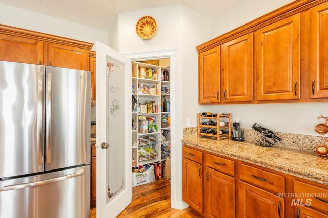 11985 Goldfinch St, Caldwell, ID 83605