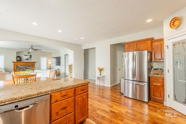 11985 Goldfinch St, Caldwell, ID 83605